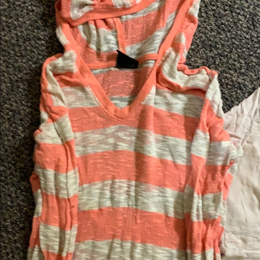 Sweater bundle - Picture 2 of 4